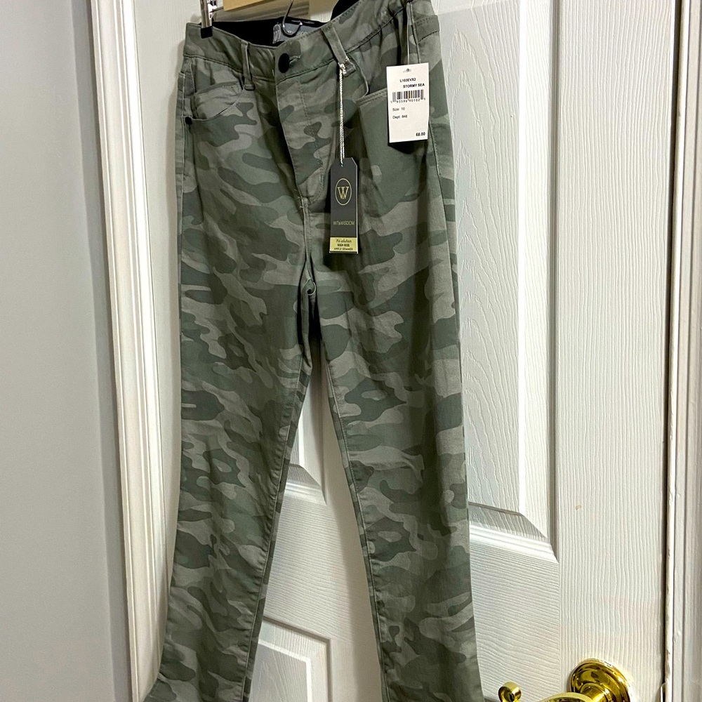 NWT. AB Solution high rise ankle skimmer. Camo color. All W & W so comfortable.